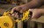 Dmuchawa-do-lisci-akumulatorowa-DEWALT-18V-DCV100-XJ-SOLO-11.jpg