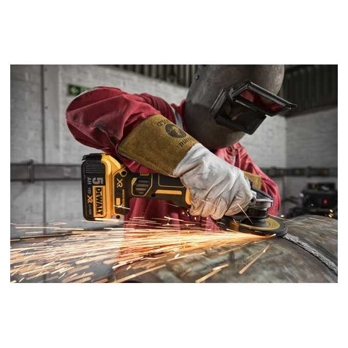 akumulatorowa-bezszczotkowa-szlifierka-katowa-125mm-18V-Li-Ion-DeWALT-DCG405N-42984-680x680.jpg