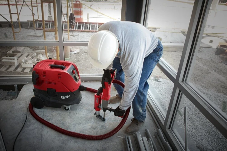odkurzacz-na-mokro-i-sucho-30L-1200W-Milwaukee-4933459411-108310.png