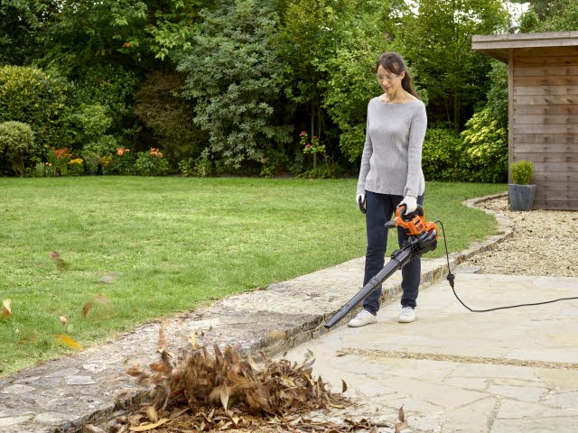 dmuchawa-odkurzacz-rozdrabniarka-ogrodowa-3000W-Black-Decker-BEBLV301-QS-62380.jpg