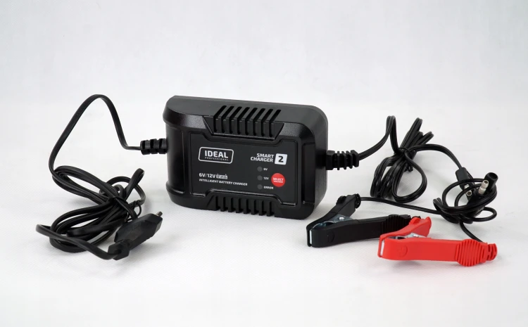 inteligentny-przenosny-PROSTOWNIK-do-ladowania-IDEAL-SMART-CHARGER-2-6V-12V-EAN-GTIN-5903991108821.jpg