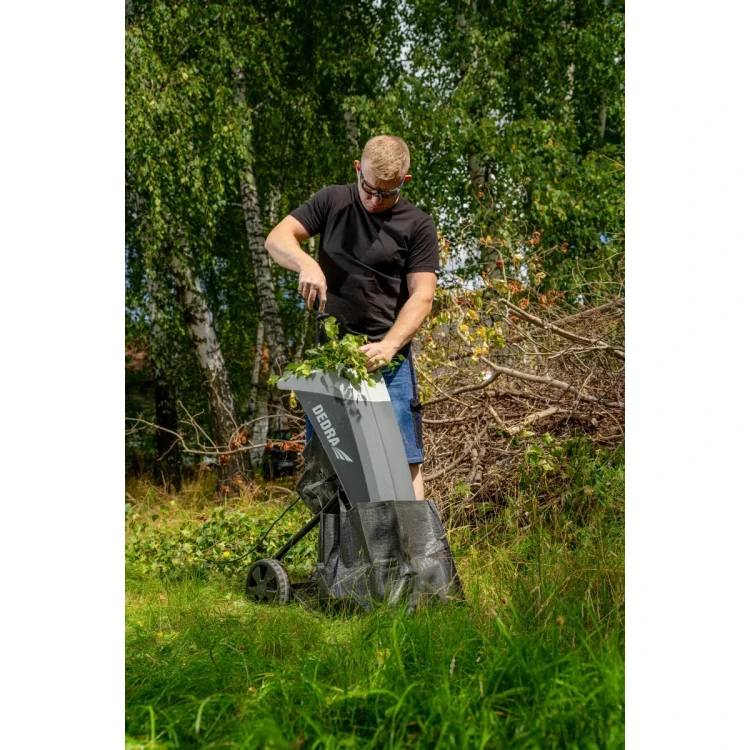 pol_pl_Rozdrabniacz-do-galezi-2500W-45mm-DEDRA-DED8680-41693_20.webp