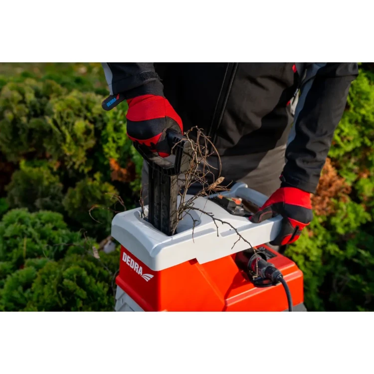 pol_pl_Rozdrabniacz-do-galezi-2800W-45mm-DEDRA-DED8682-41696_16.webp