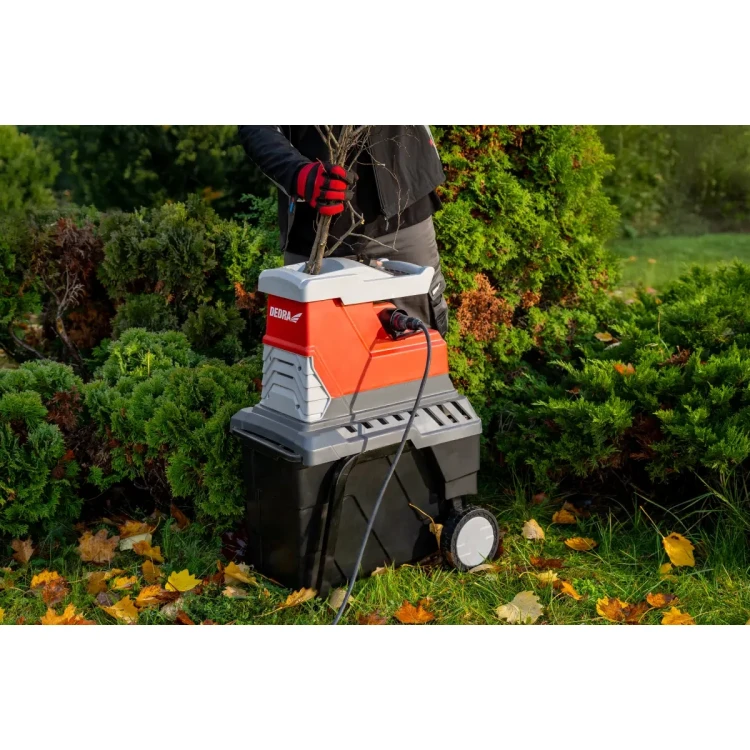 pol_pl_Rozdrabniacz-do-galezi-2800W-45mm-DEDRA-DED8682-41696_14.webp