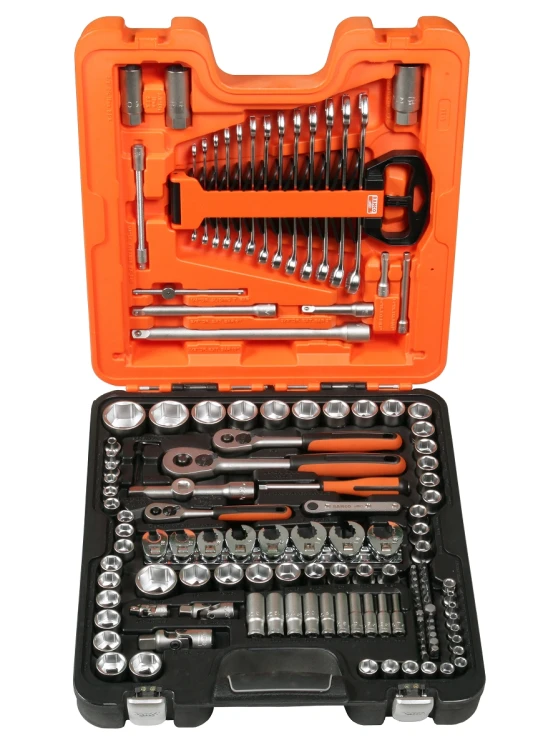 zestaw-narzedzi-1-4-3-8-i-1-2-BAHCO-S138-41639.jpg